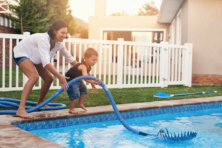 cleaning swimming pool