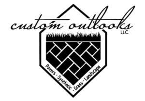 Custom Outlooks Logo