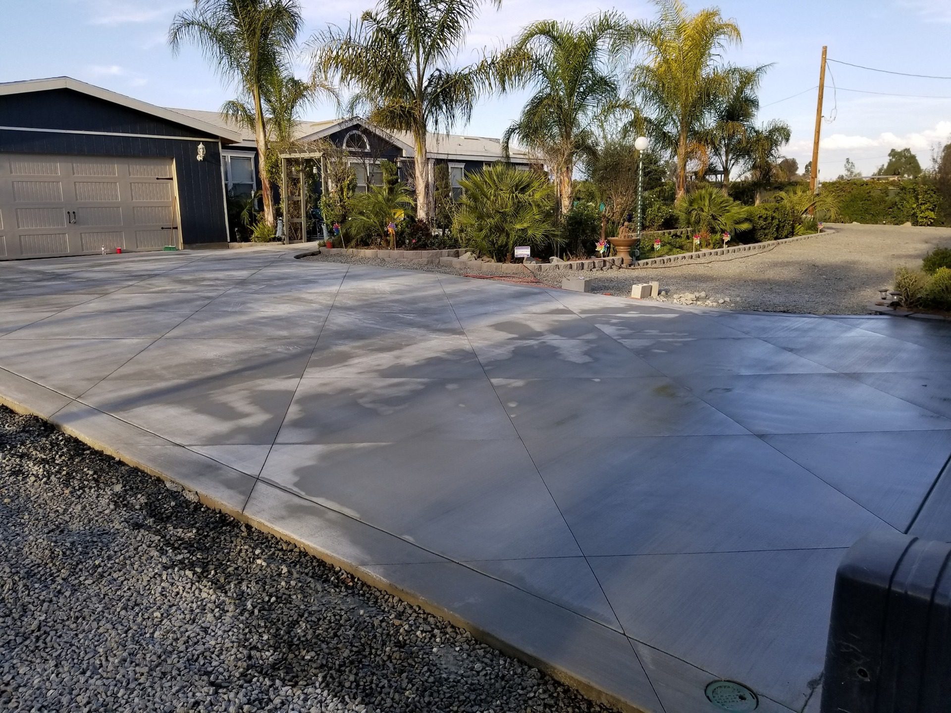 239356781_103309658745384_7501855244859906422_n