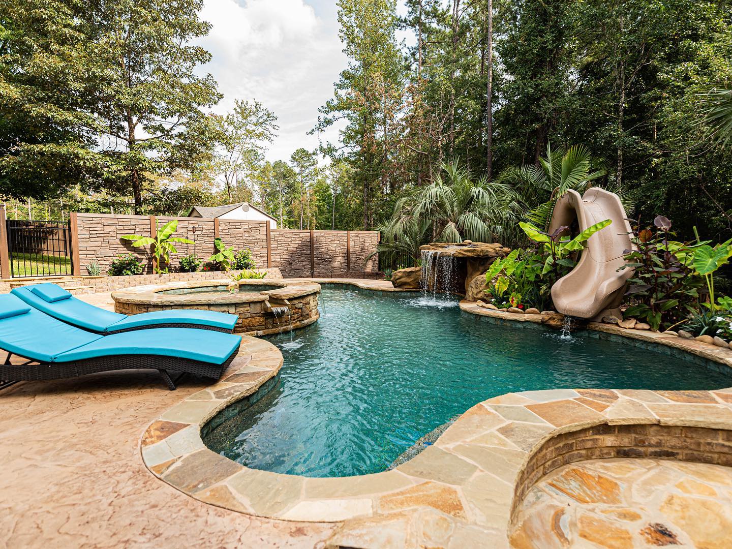 243691676_6786222558061983_4035490885207154457_n