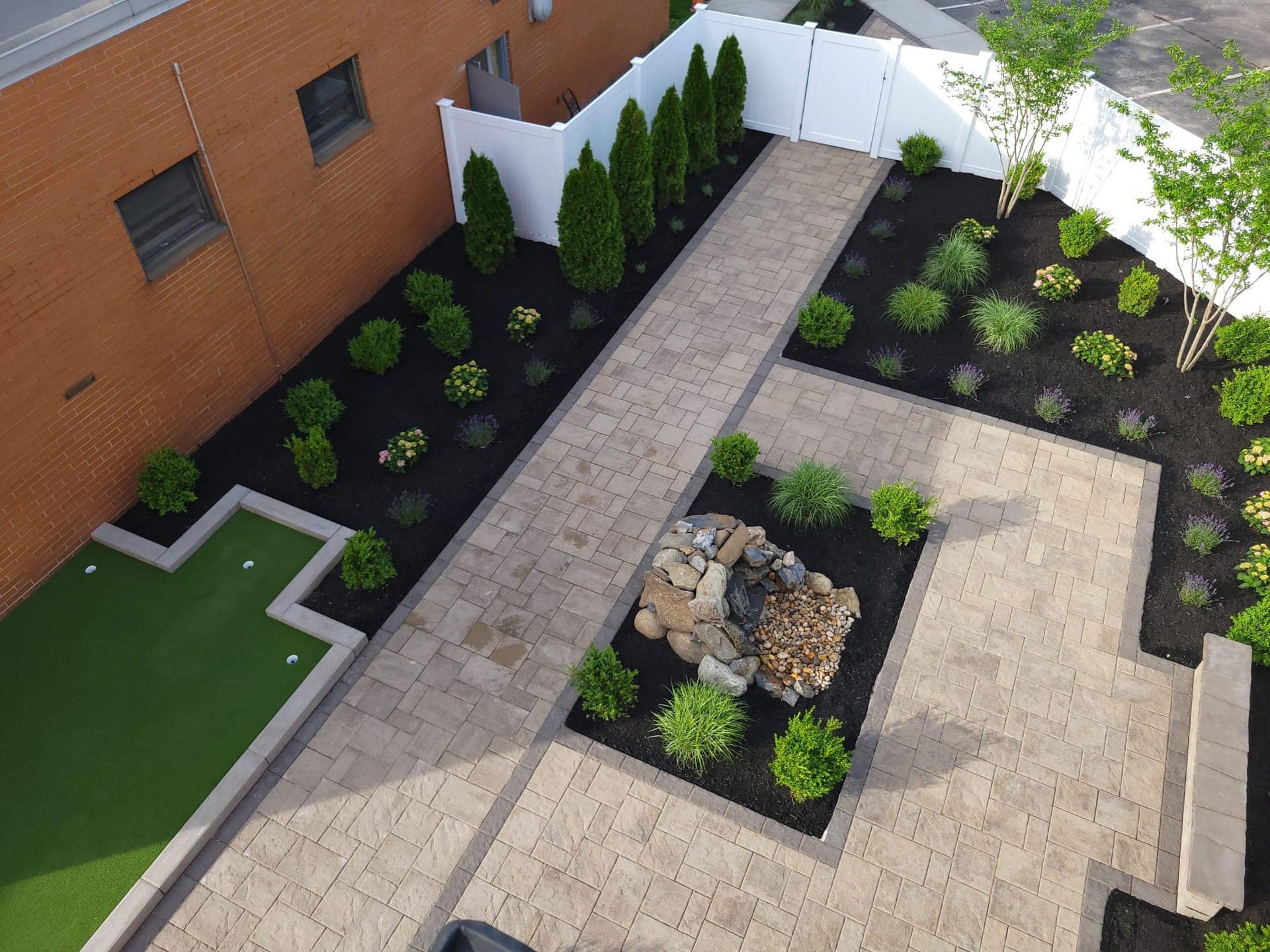 284939897_1183300495779370_5128688742560207918_n-1