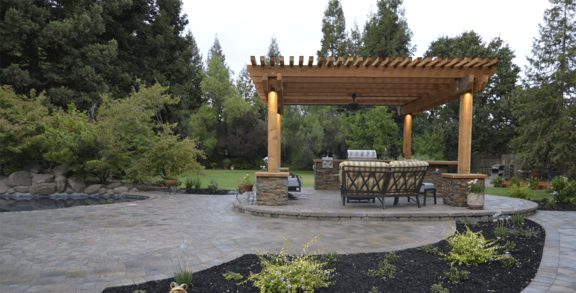 cutting-edge-pavers-banner-cropped-e1680723216153