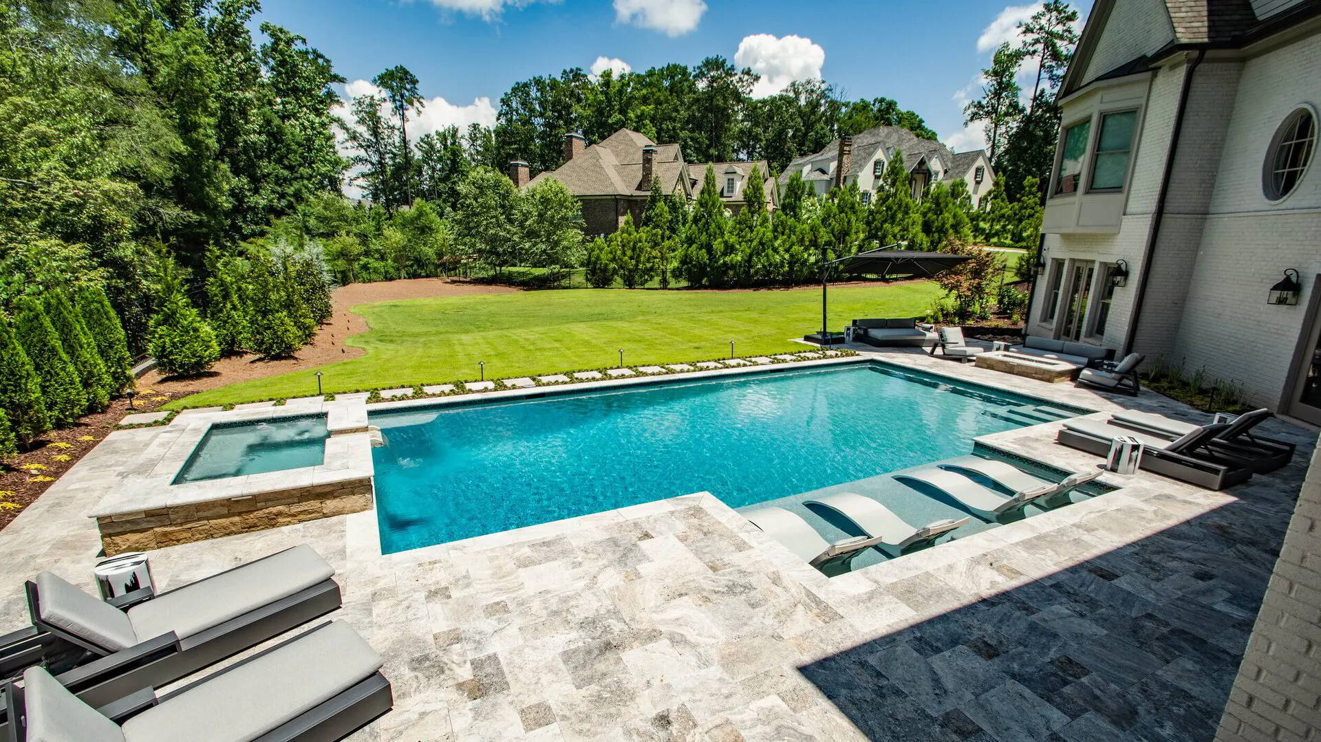 exquisite-pools-custom-pool-7-0550745