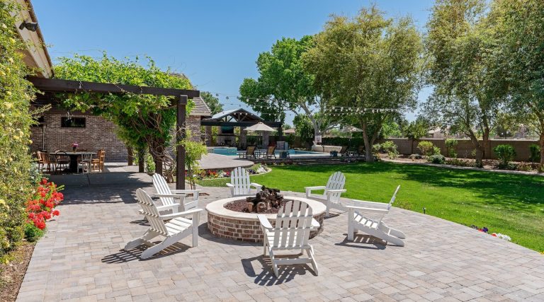 outdoor-living-banner-2-e1663275254391