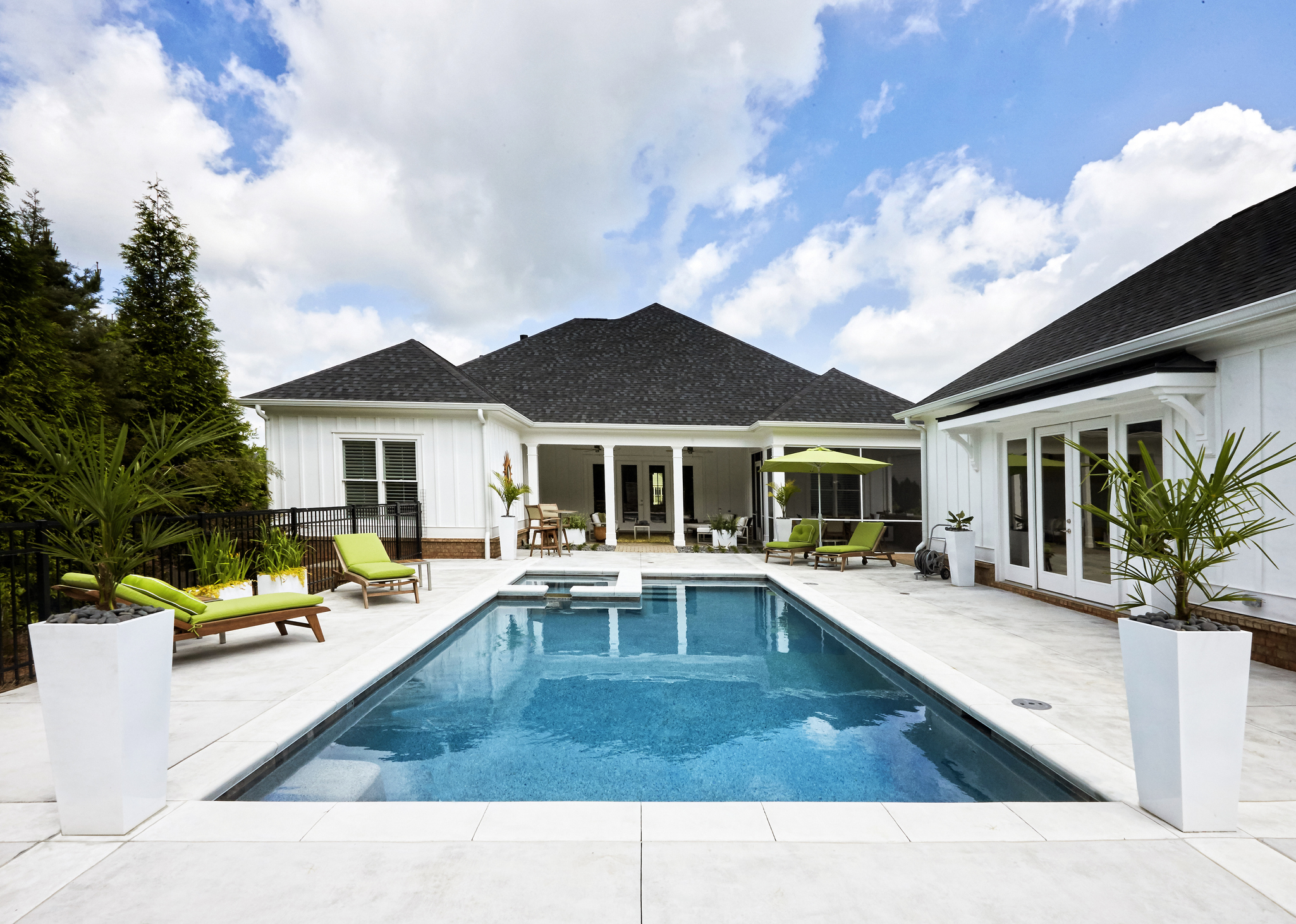 iStock-Pool-18